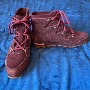Sorel boots, Womens Size 8.5 never worn outside! Maroon, leather blend.